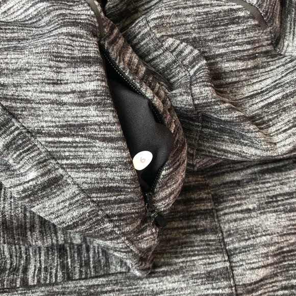 Lululemon &go Where-To long sleeve, size 6 - Picture 16 of 16